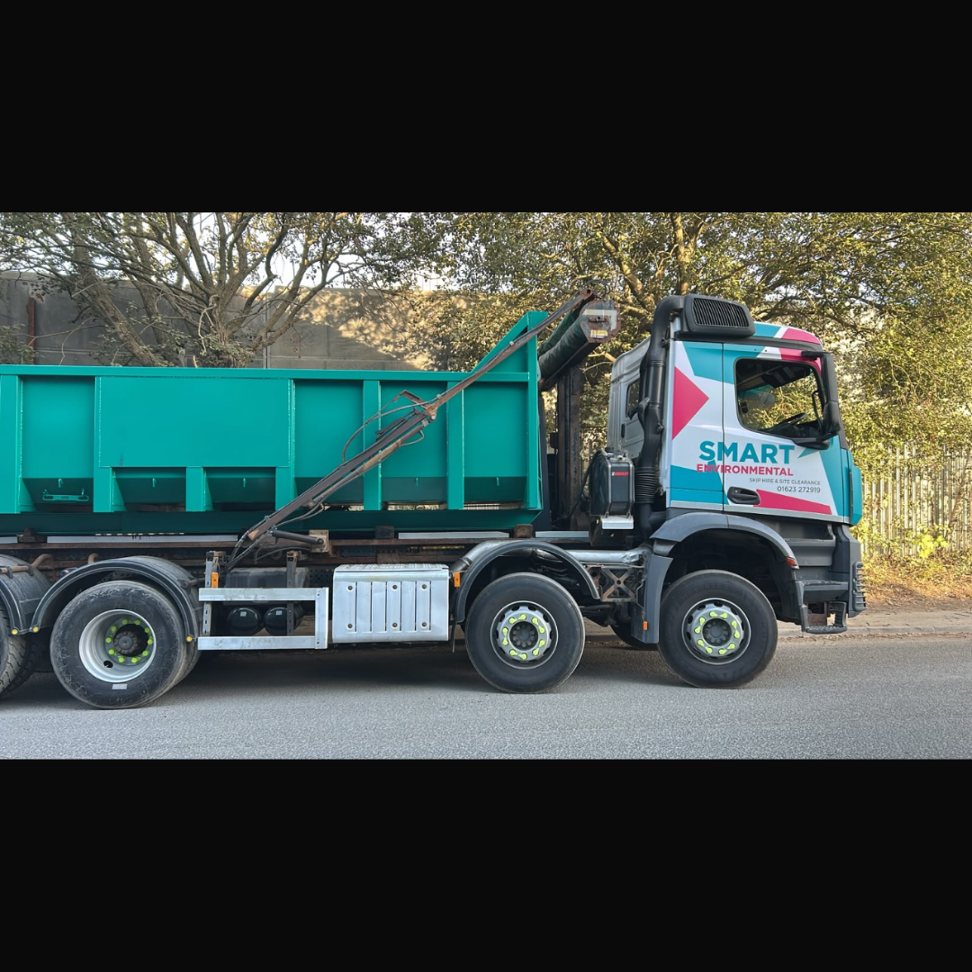 How Much Waste Fits in a RoRo Skip? Understanding Capacity, Volume and Weight
